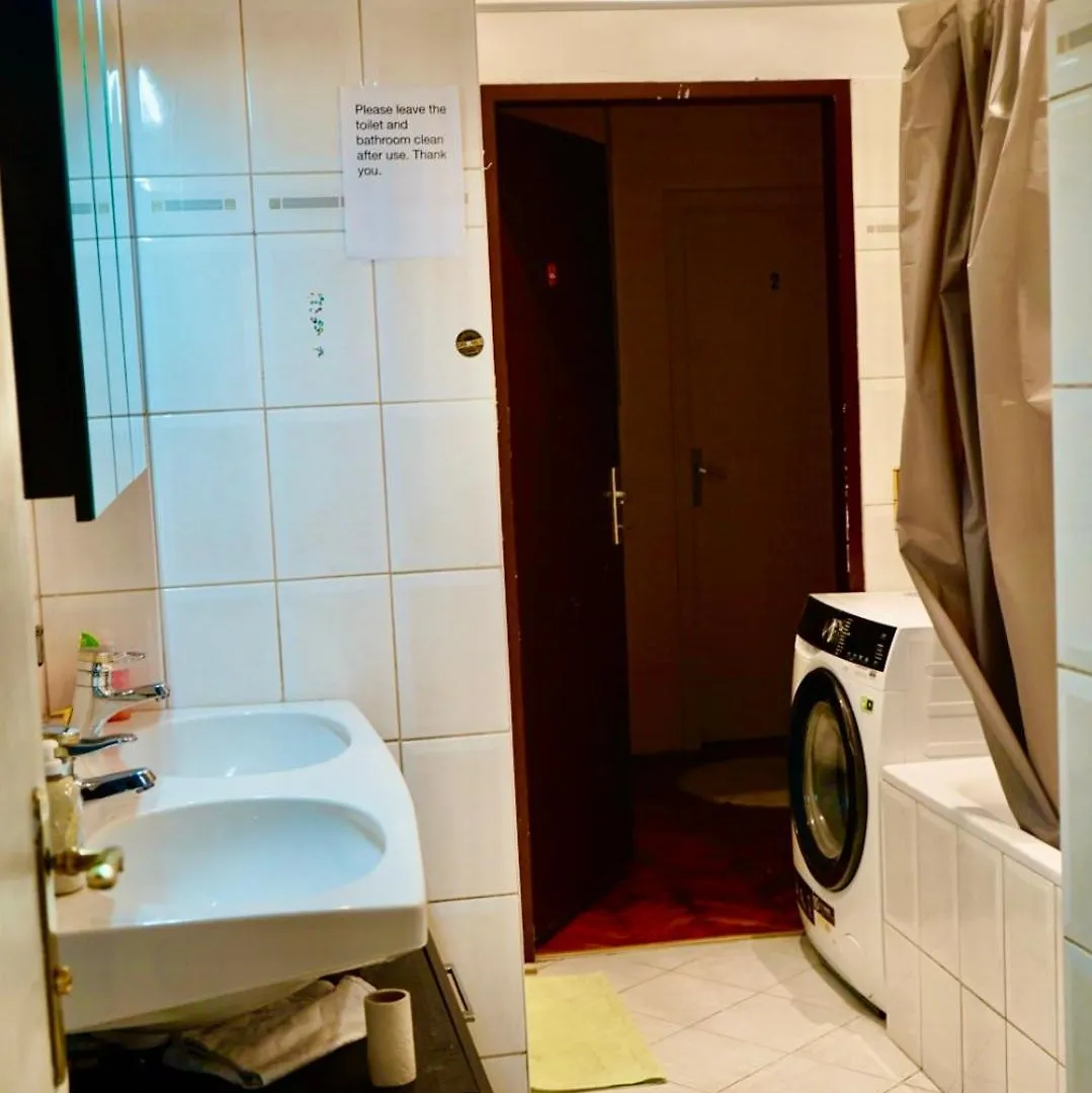 アパート U6 Schoepfwerk Hostel 1 ウィーン