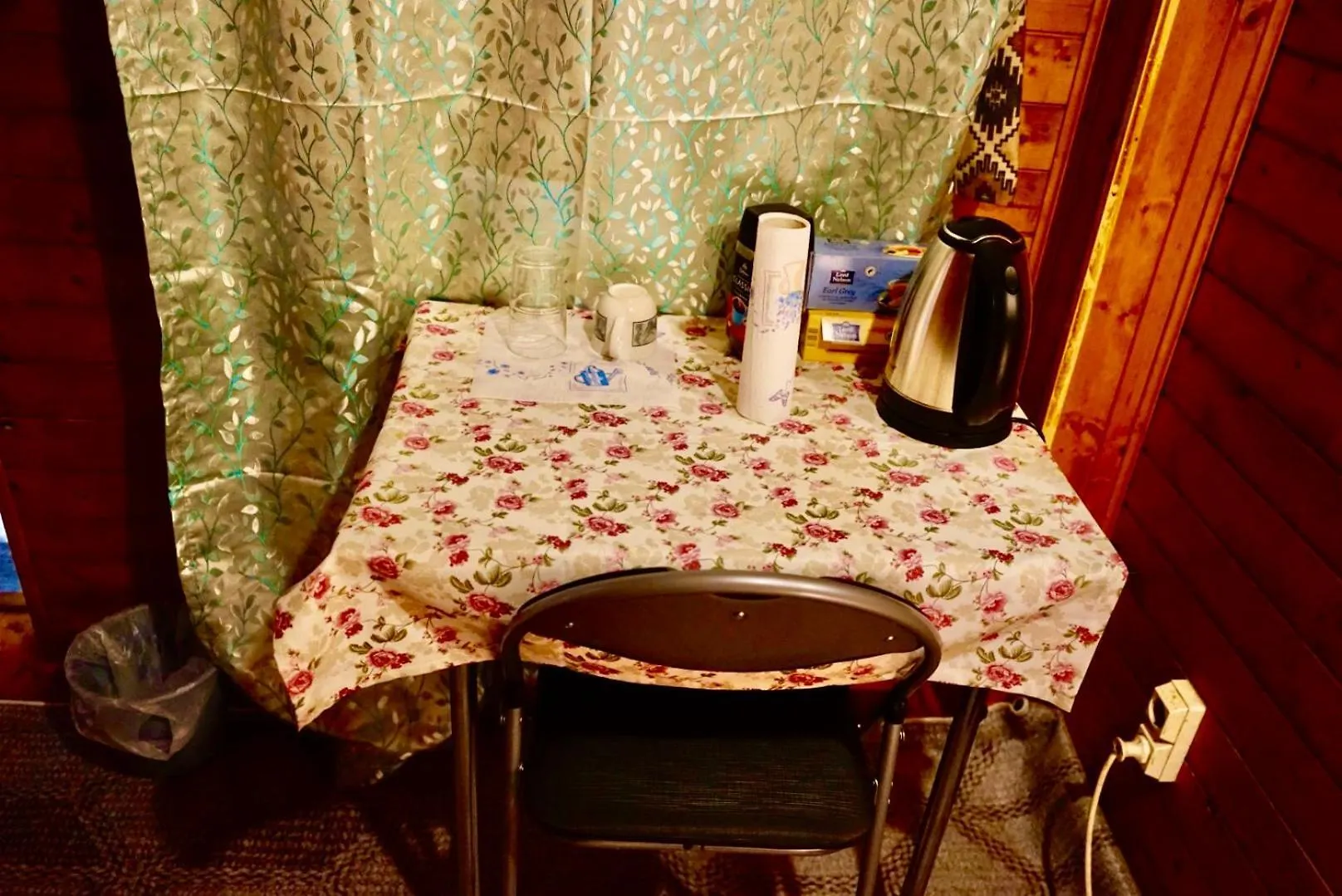 U6 Schoepfwerk Hostel 1 ウィーン アパート